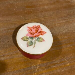 Floral limoge ring porcelain box made in france with Rose Design Tiffany/brand